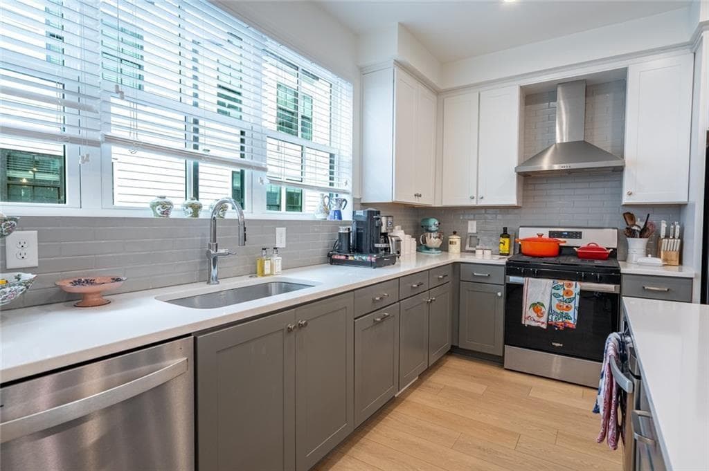 other for sale at 1840 Gotham Lane, Atlanta, GA 30324 — photo 9
