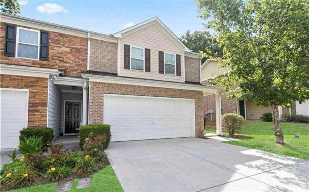 3 bedroom, 3 bathroom, 1,535 sq ft townhouse for rent at 1251 Rockfield Circle, Norcross, GA 30093 for $2,500 a month