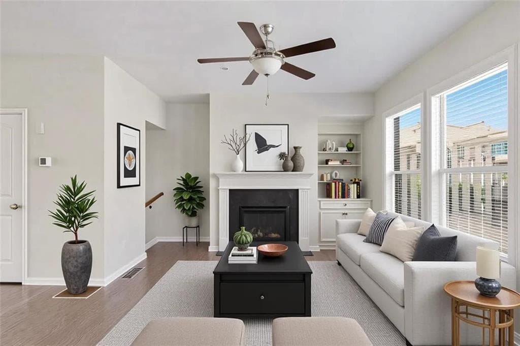 3 bedroom, 4 bathroom, 2,267 sq ft single family residence for sale at 402 Montclair Court, Woodstock, GA 30188 — photo 2