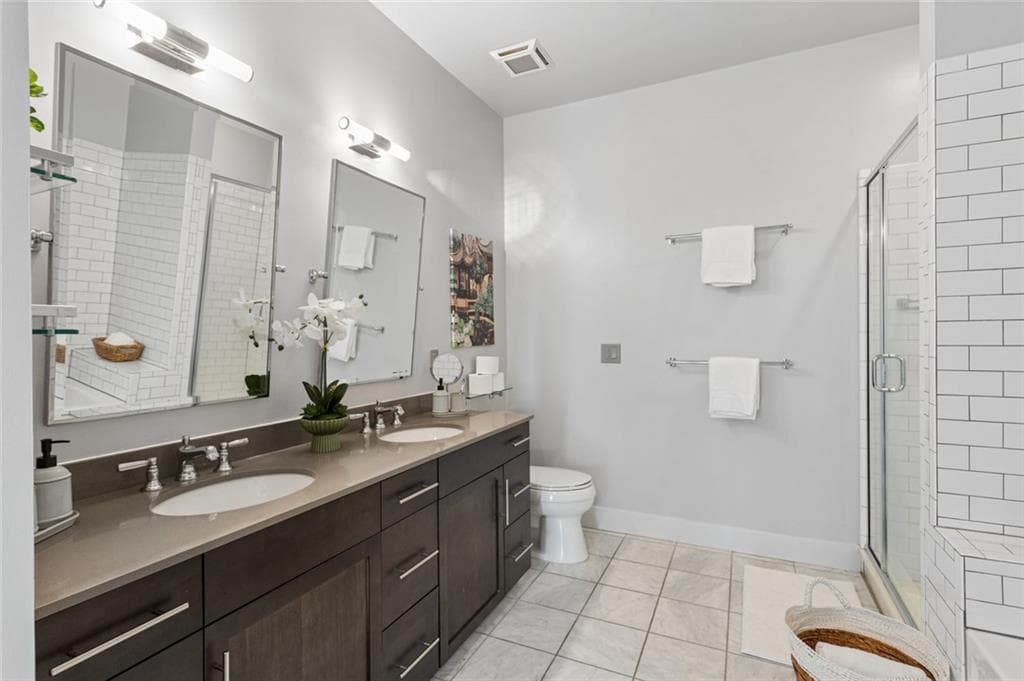 2 bedroom, 2 bathroom, 1,880 sq ft condominium for sale at 1100 Howell Mill Road 503, Atlanta, GA 30318 — photo 5
