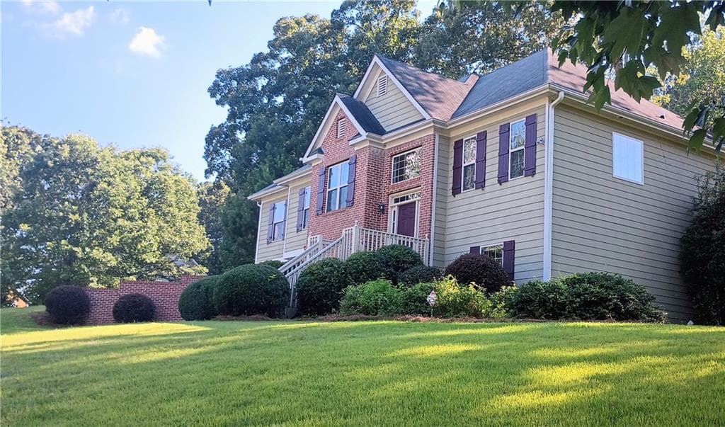 5 bedroom, 3 bathroom, 2,438 sq ft single family residence for sale at 3783 Refinement Way, Douglasville, GA 30135