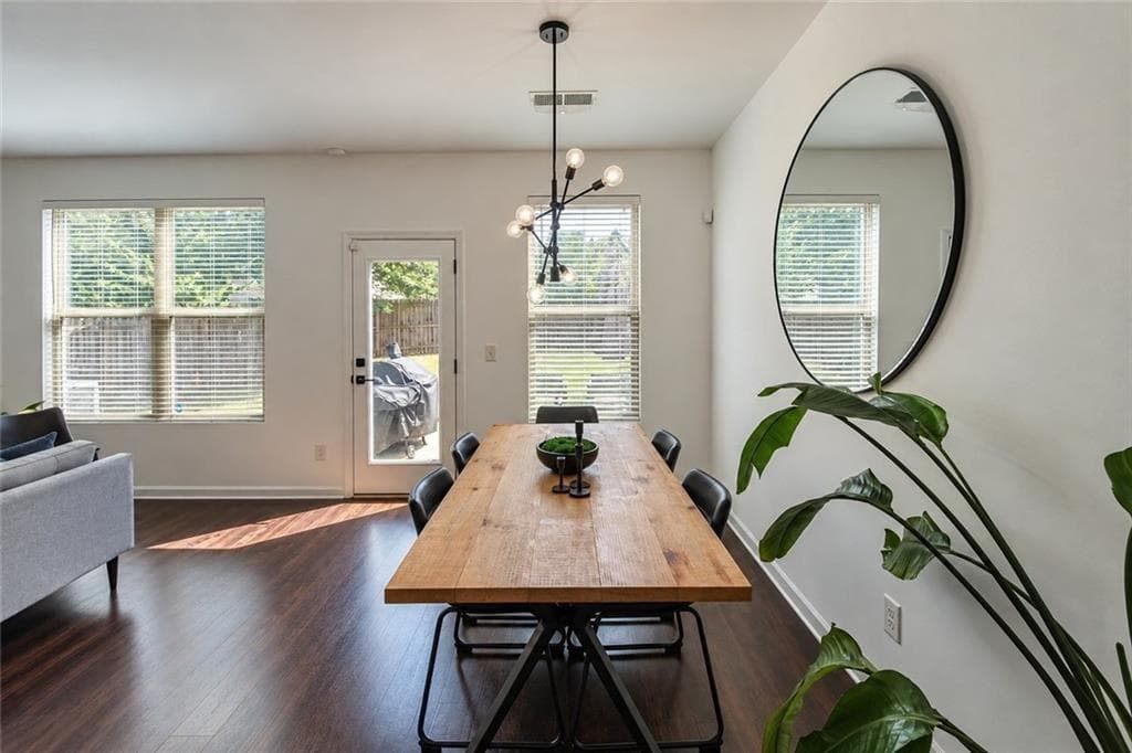 3 bedroom, 3 bathroom, 2,005 sq ft single family residence for rent at 5114 Rapahoe Trail, Atlanta, GA 30349 for $2,360 a month — photo 7