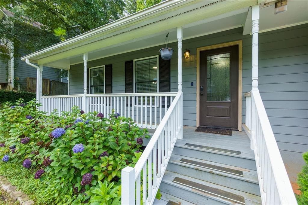 4 bedroom, 2 bathroom, 2,251 sq ft single family residence for sale at 2641 Foxglove Drive, Marietta, GA 30064 — photo 3