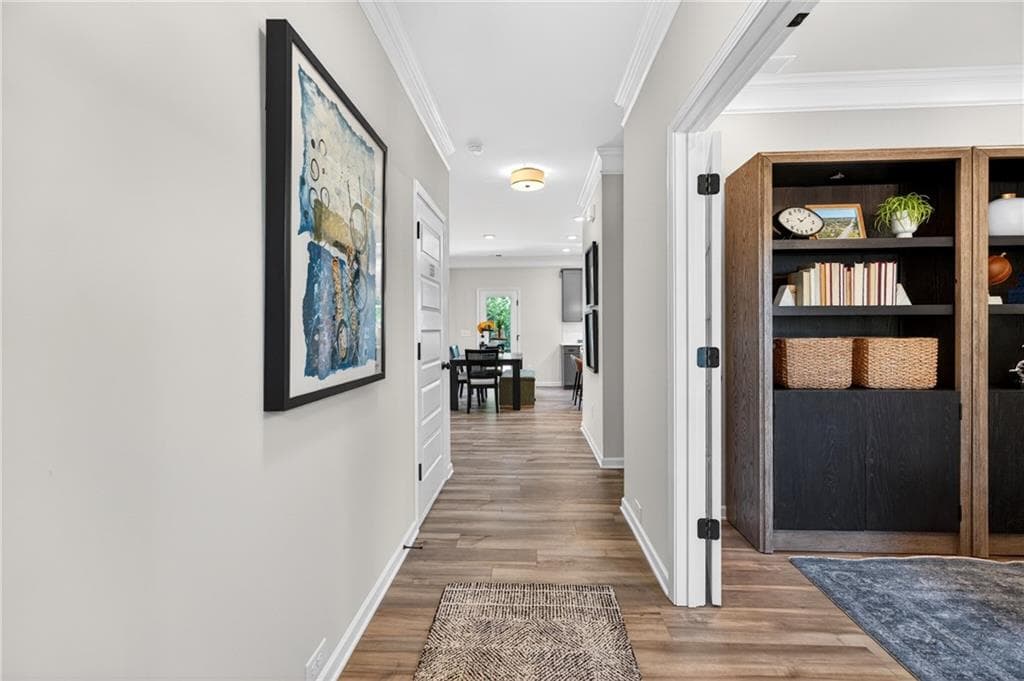 4 bedroom, 3 bathroom, 2,053 sq ft single family residence under contract at 108 Willow Circle, Rock Spring, GA 30739 — photo 3