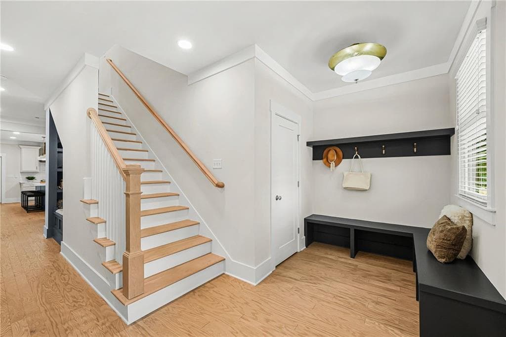 4 bedroom, 3 bathroom, 2,500 sq ft single family residence for sale at 347 Seventh Avenue, Scottdale, GA 30079 — photo 4