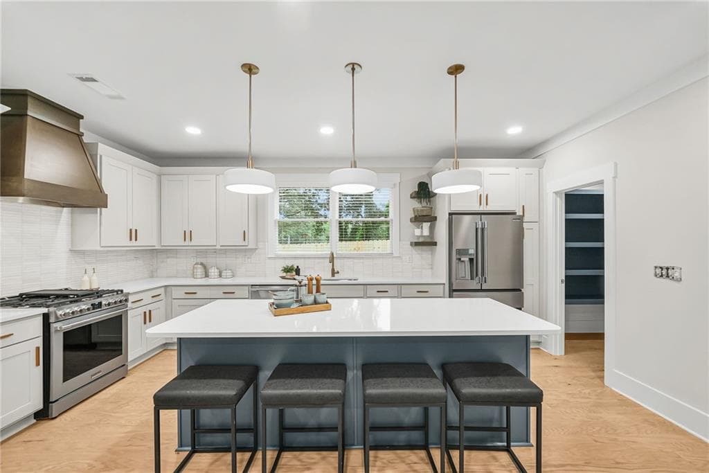 4 bedroom, 3 bathroom, 2,500 sq ft single family residence for sale at 347 Seventh Avenue, Scottdale, GA 30079 — photo 8