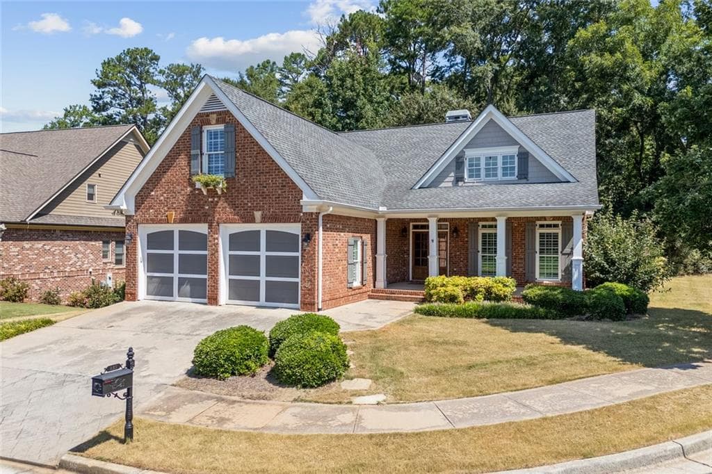 4 bedroom, 3 bathroom, 2,883 sq ft single family residence for sale at 839 Legends Drive, Monroe, GA 30655 — photo 4