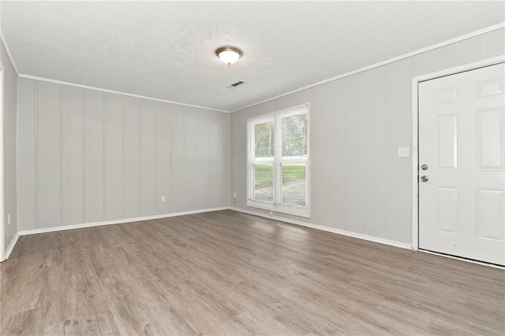 3 bedroom, 1 bathroom, 1,080 sq ft single family residence for rent at 10140 Morris Drive, Covington, GA 30014 for $1,380 a month — photo 7