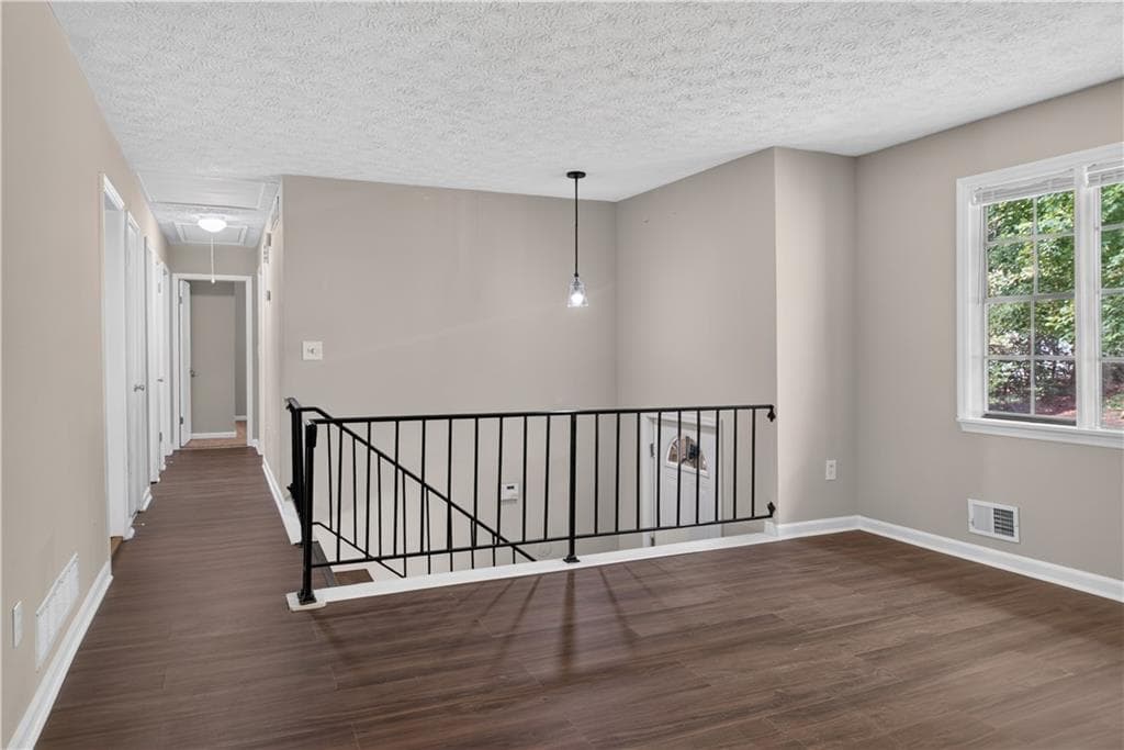 4 bedroom, 3 bathroom, 2,368 sq ft single family residence for sale at 8948 Raven Drive, Jonesboro, GA 30238 — photo 9