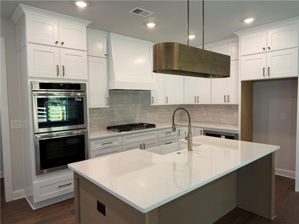 5 bedroom, 4 bathroom, 3,280 sq ft single family residence for sale at 2958 Graham Gardens Lane, Marietta, GA 30062 — photo 3