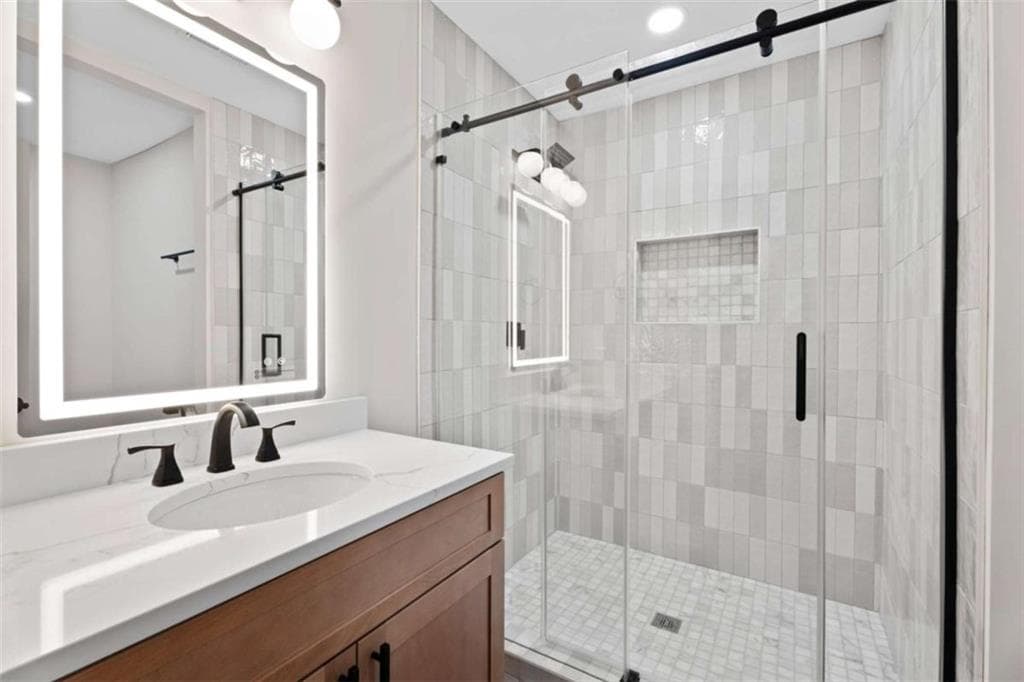 3 bedroom, 3 bathroom, 1,856 sq ft condominium for sale at 915 Cedar Creek, Marietta, GA 30067 — photo 7