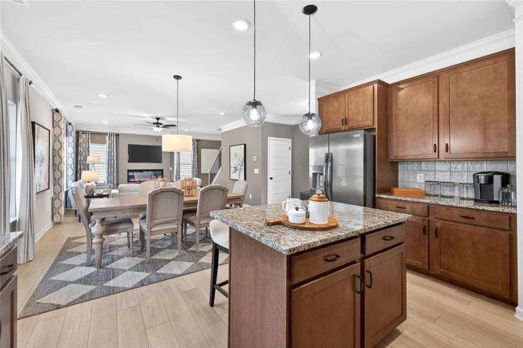 4 bedroom, 3 bathroom, 2,372 sq ft single family residence for sale at 108 Alcovy Trail, Calhoun, GA 30701 — photo 4
