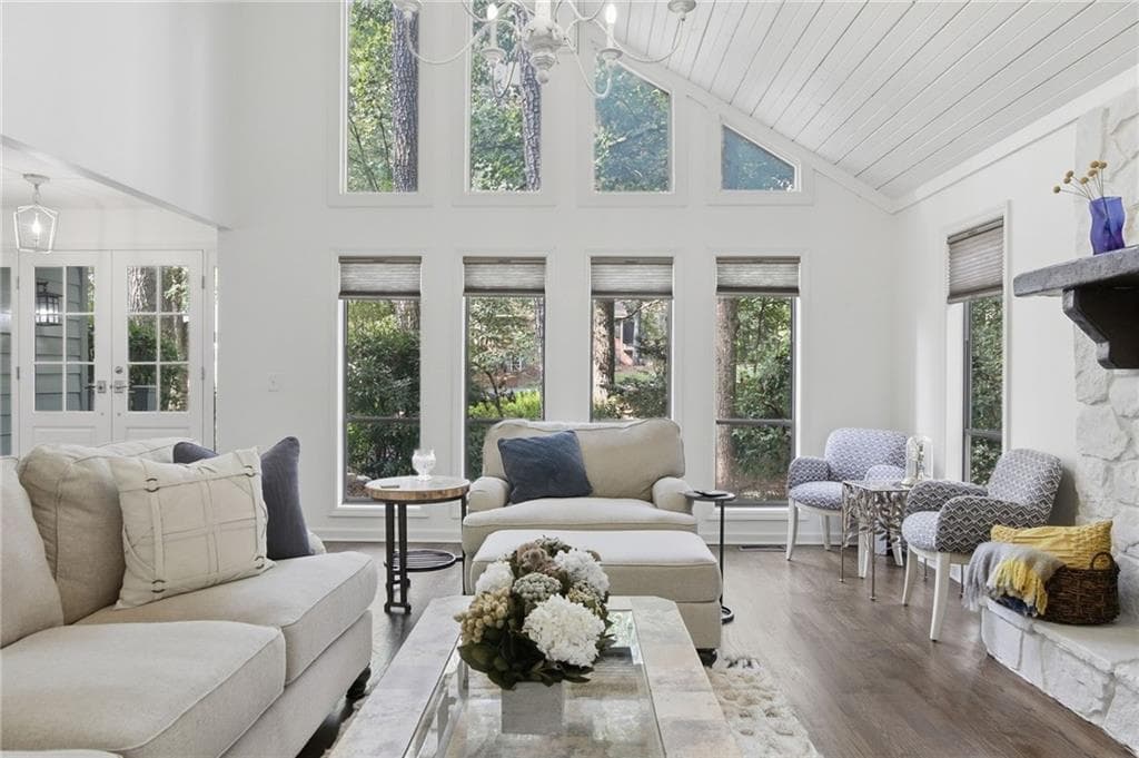 5 bedroom, 4 bathroom, 3,694 sq ft single family residence for sale at 2222 Chimney Springs Drive, Marietta, GA 30062 — photo 10
