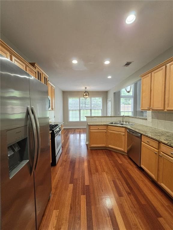 4 bedroom, 3 bathroom, 2,517 sq ft single family residence for rent at 1712 Hillside Bend Crossing, Lawrenceville, GA 30043 for $2,450 a month — photo 7