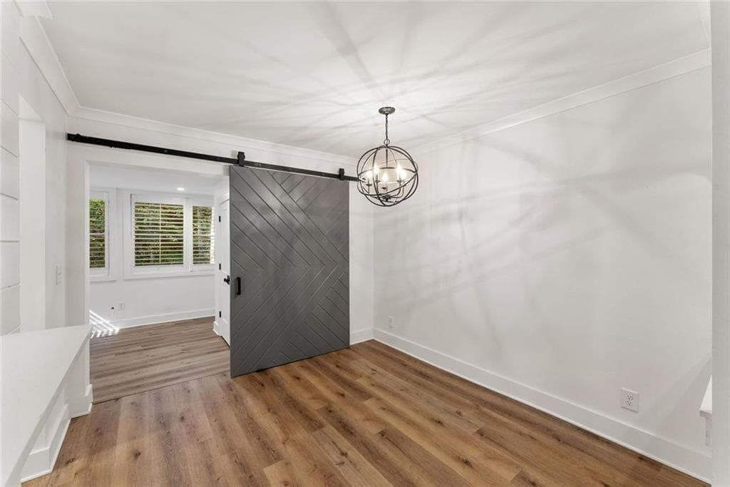 2 bedroom, 2 bathroom, 848 sq ft condominium for sale at 143 Amherst Place, Atlanta, GA 30327 — photo 8