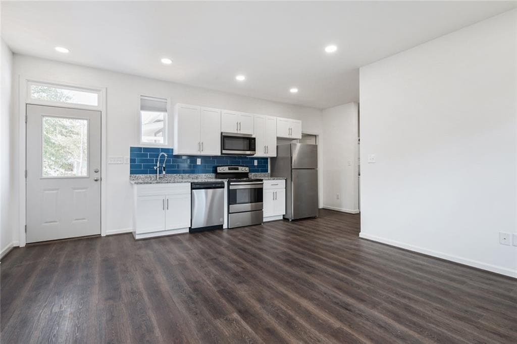 1 bedroom, 1 bathroom, 603 sq ft triplex for rent at 1060 Grant Way C, Atlanta, GA 30315 for $1,550 a month — photo 7