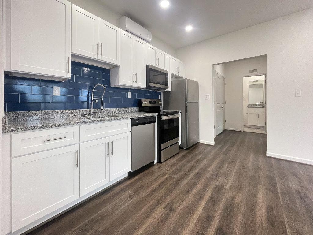 1 bedroom, 1 bathroom, 535 sq ft triplex for rent at 1060 Grant Way B, Atlanta, GA 30315 for $1,400 a month — photo 8