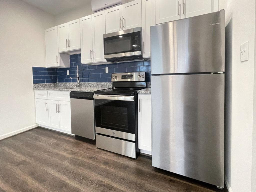 1 bedroom, 1 bathroom, 535 sq ft triplex for rent at 1060 Grant Way B, Atlanta, GA 30315 for $1,400 a month — photo 9