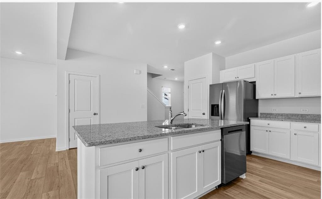 4 bedroom, 3 bathroom, 1,892 sq ft single family residence for sale at 2275 Linden Pass, Douglasville, GA 30135 — photo 4