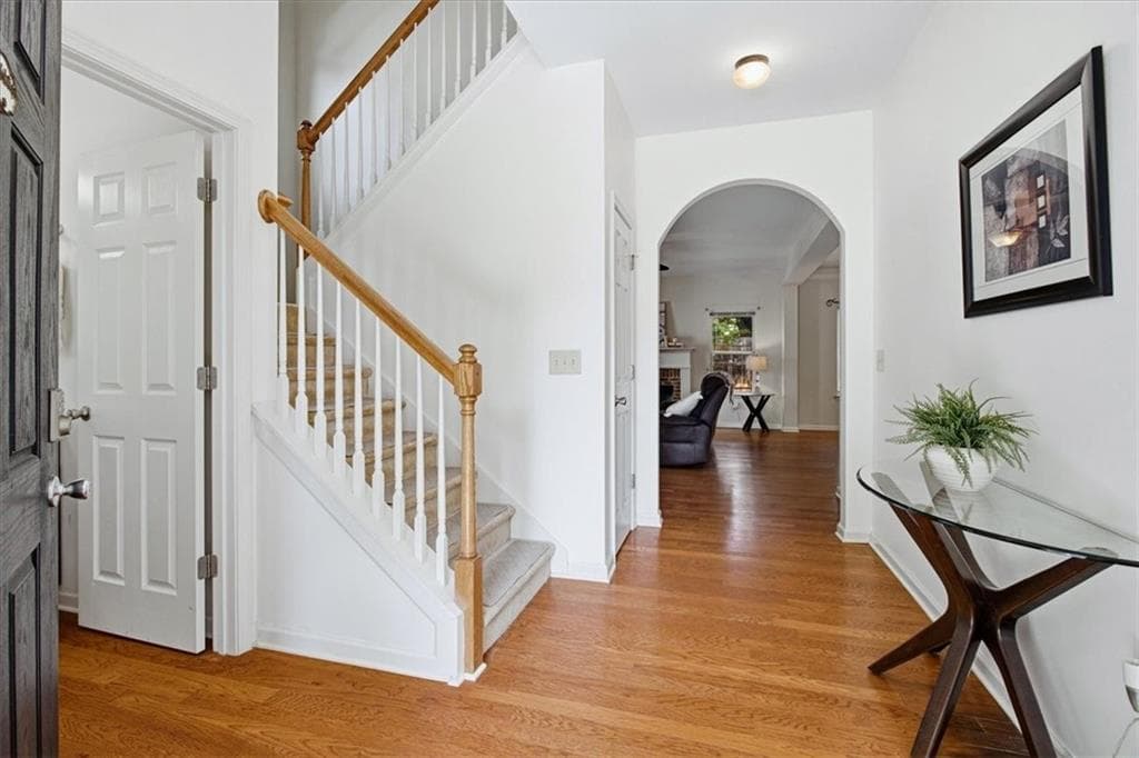 4 bedroom, 3 bathroom, 2,044 sq ft single family residence for sale at 2474 Wingfield Drive, Austell, GA 30106 — photo 4