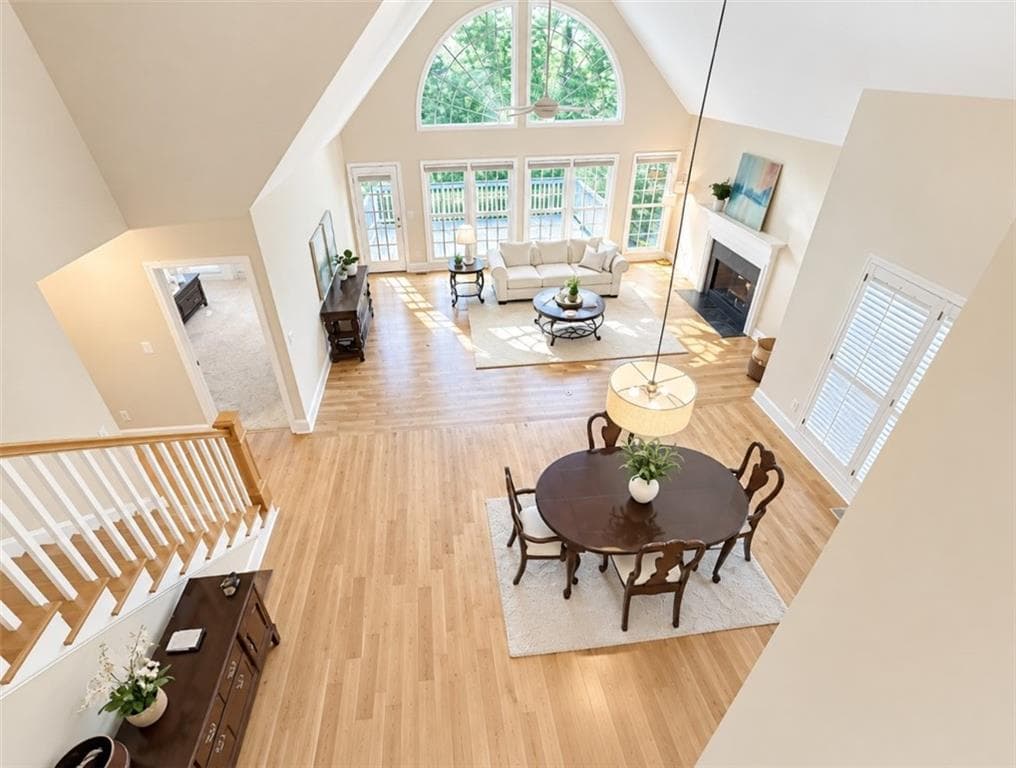 3 bedroom, 3 bathroom, 3,063 sq ft single family residence for sale at 5075 Harbour Ridge Drive, Alpharetta, GA 30005 — photo 5