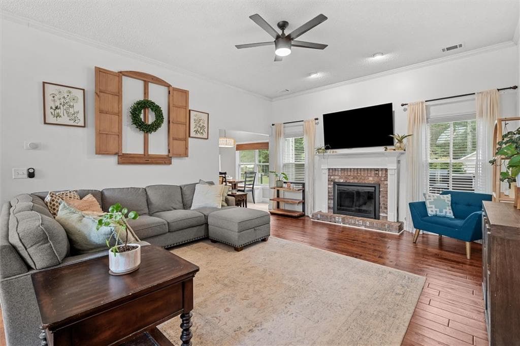 4 bedroom, 3 bathroom, 2,612 sq ft single family residence under contract at 5025 Starla Lane, Douglasville, GA 30135 — photo 8