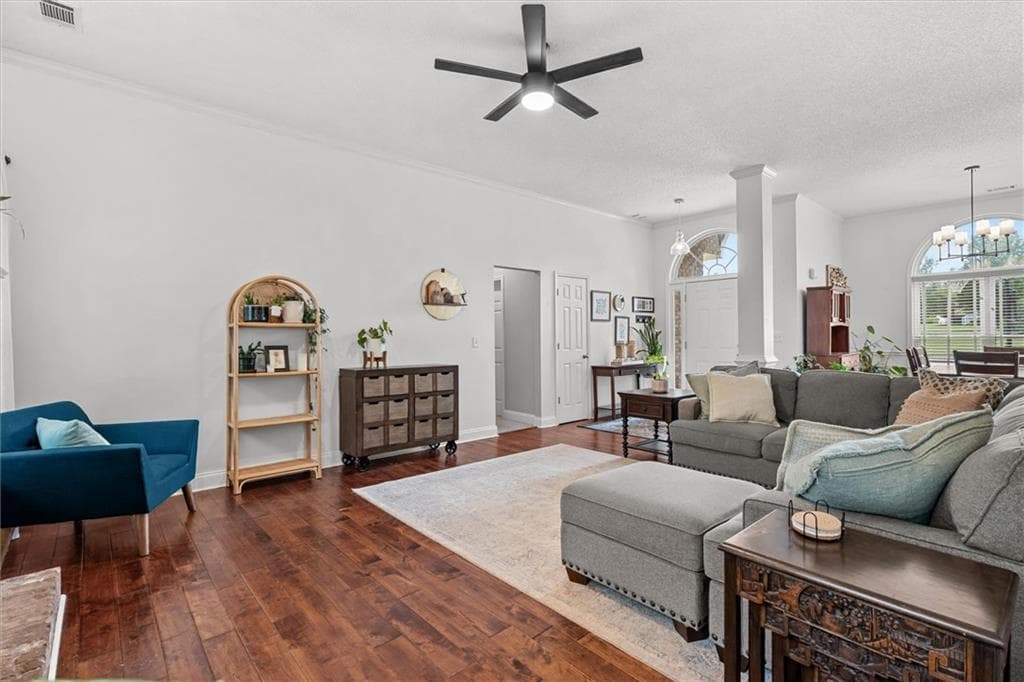 4 bedroom, 3 bathroom, 2,612 sq ft single family residence under contract at 5025 Starla Lane, Douglasville, GA 30135 — photo 10