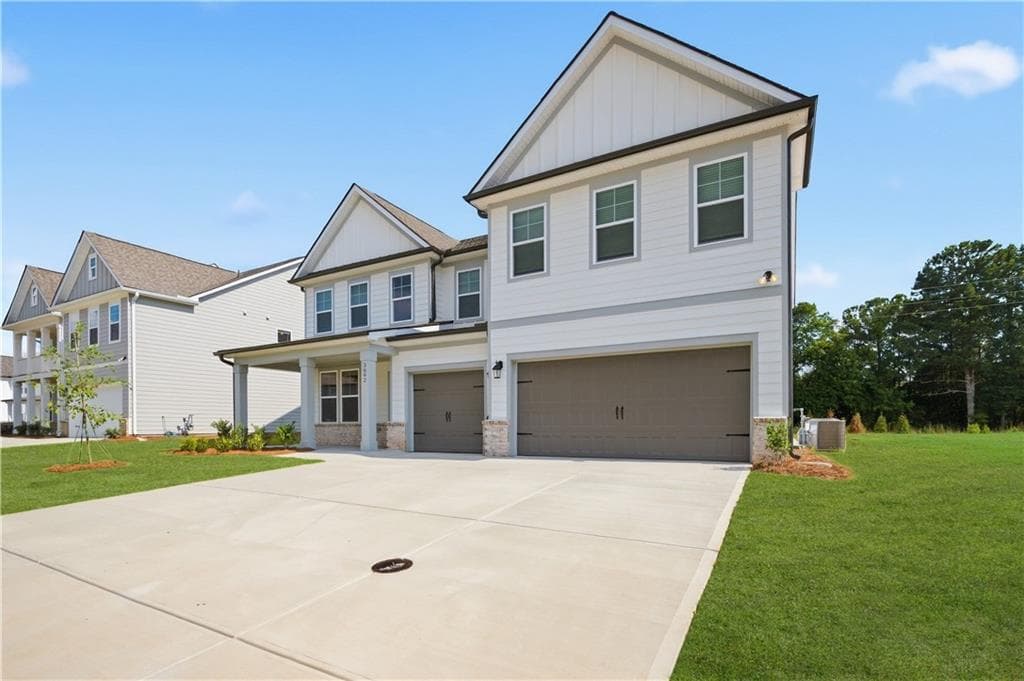 5 bedroom, 5 bathroom, 3,699 sq ft single family residence for sale at 3662 Woody Way, Loganville, GA 30052 — photo 2