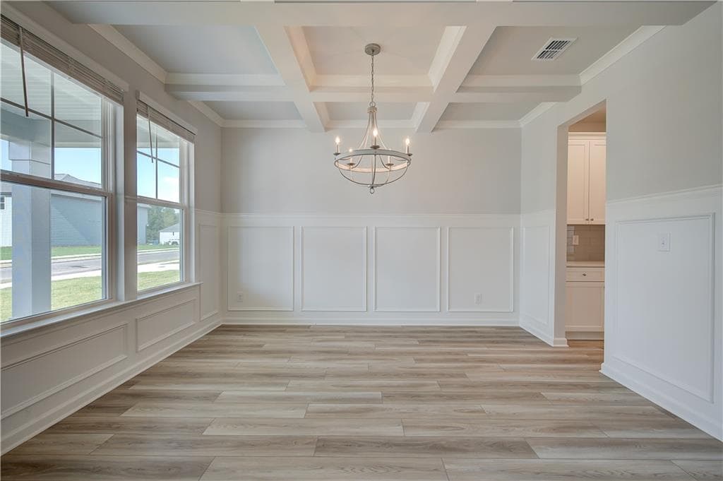 5 bedroom, 5 bathroom, 3,699 sq ft single family residence for sale at 3662 Woody Way, Loganville, GA 30052 — photo 5