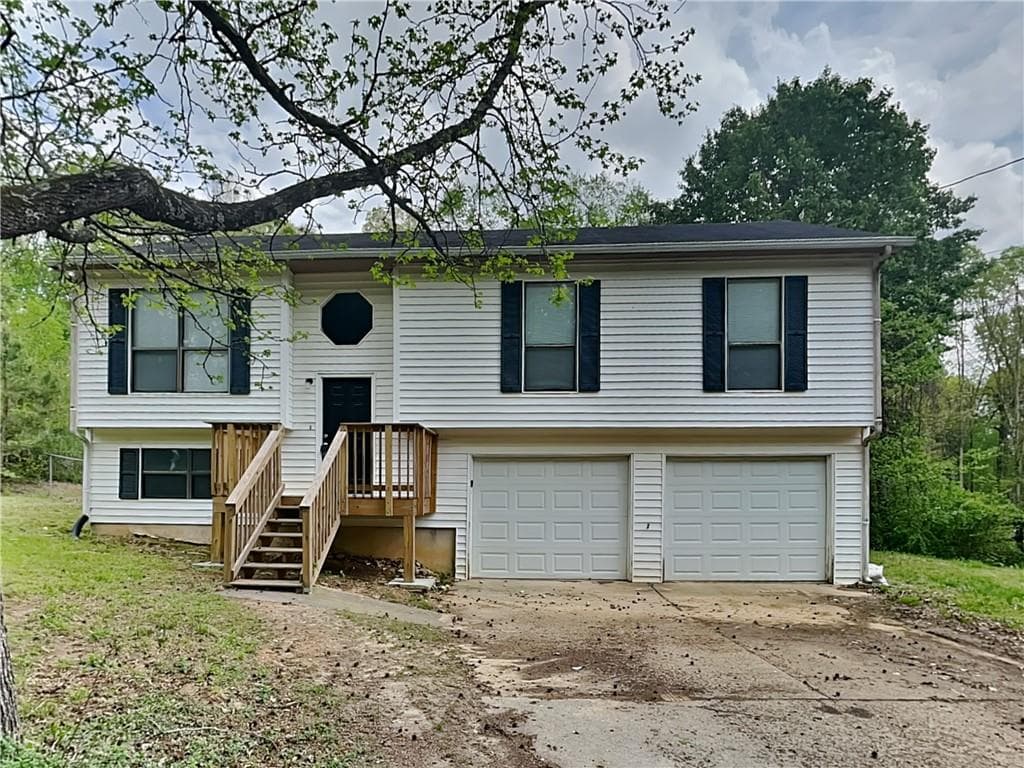 3 bedroom, 2 bathroom, 1,638 sq ft single family residence for rent at 2664 Bomar Road, Douglasville, GA 30135 for $1,710 a month