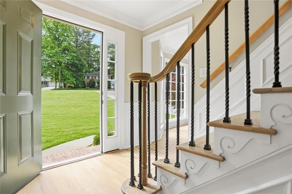 3 bedroom, 3 bathroom, 2,692 sq ft single family residence for sale at 3845 Jettie Court, Lilburn, GA 30047 — photo 3