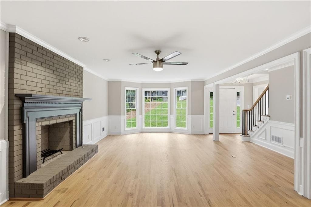 3 bedroom, 3 bathroom, 2,692 sq ft single family residence for sale at 3845 Jettie Court, Lilburn, GA 30047 — photo 6