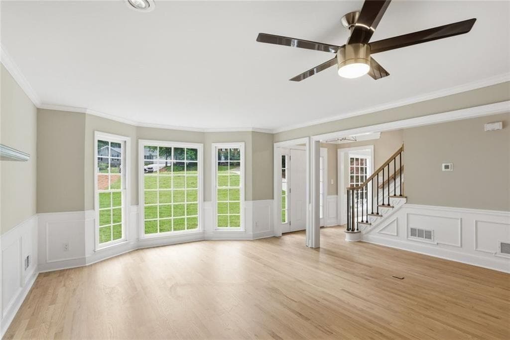 3 bedroom, 3 bathroom, 2,692 sq ft single family residence for sale at 3845 Jettie Court, Lilburn, GA 30047 — photo 7