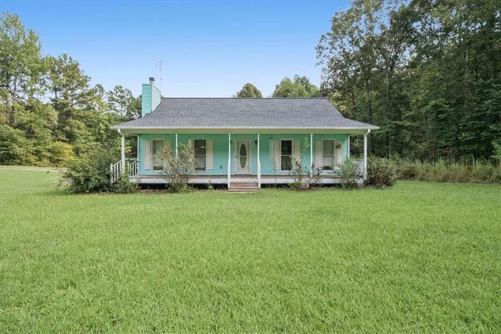 3 bedroom, 2 bathroom, 1,368 sq ft single family residence for sale at 372 Highway 101, Dallas, GA 30157 — photo 5
