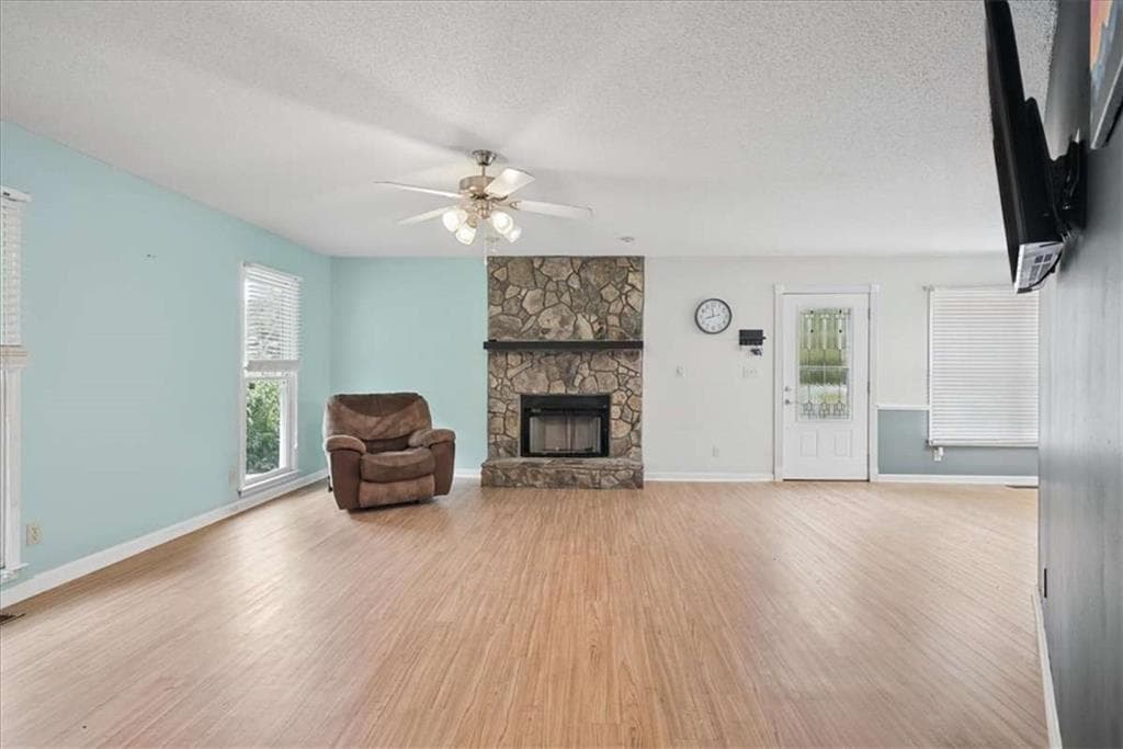 3 bedroom, 2 bathroom, 1,368 sq ft single family residence for sale at 372 Highway 101, Dallas, GA 30157 — photo 9