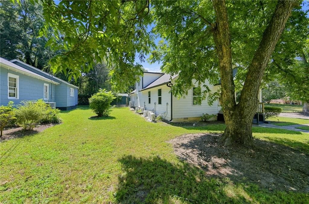 5 bedroom, 4 bathroom, 3,738 sq ft single family residence for sale at 134 E 5th Street, Monroe, GA 30655 — photo 8