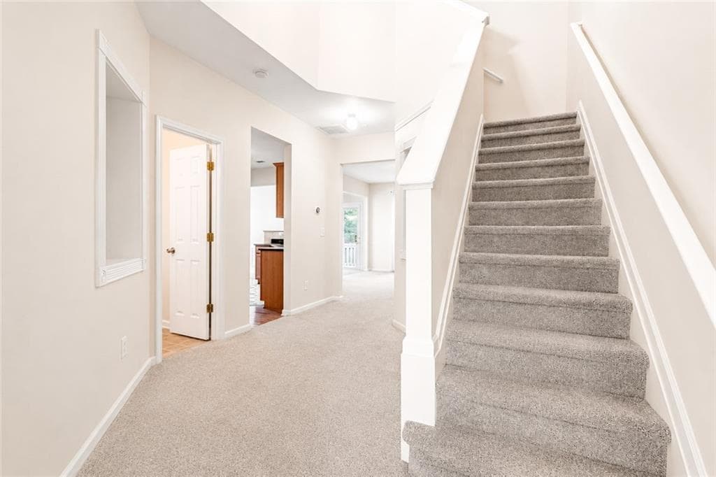 3 bedroom, 3 bathroom, 1,981 sq ft townhouse for sale at 2010 Ellison Way, Kennesaw, GA 30152 — photo 10