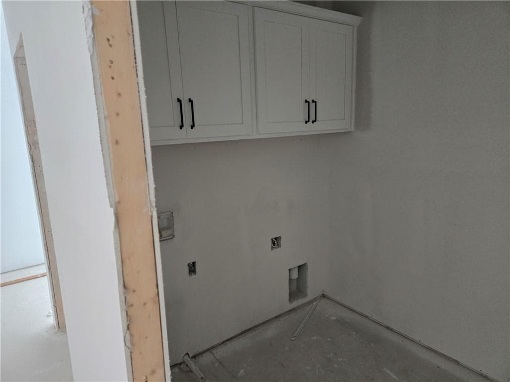 4 bedroom, 4 bathroom, 3,429 sq ft single family residence for sale at 983 Homepark Circle, Buford, GA 30518 — photo 9