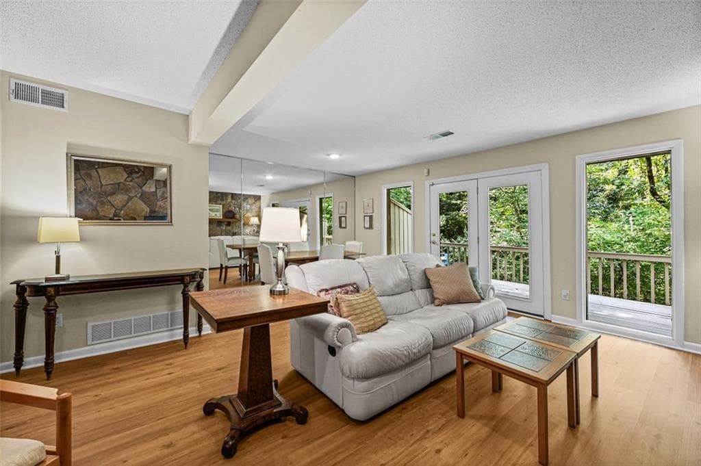 2 bedroom, 2 bathroom, 1,422 sq ft townhouse for sale at 1237 Druid Knoll Drive, Brookhaven, GA 30319 — photo 7
