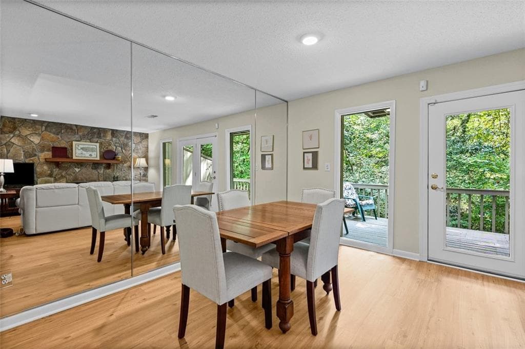 2 bedroom, 2 bathroom, 1,422 sq ft townhouse for sale at 1237 Druid Knoll Drive, Brookhaven, GA 30319 — photo 8