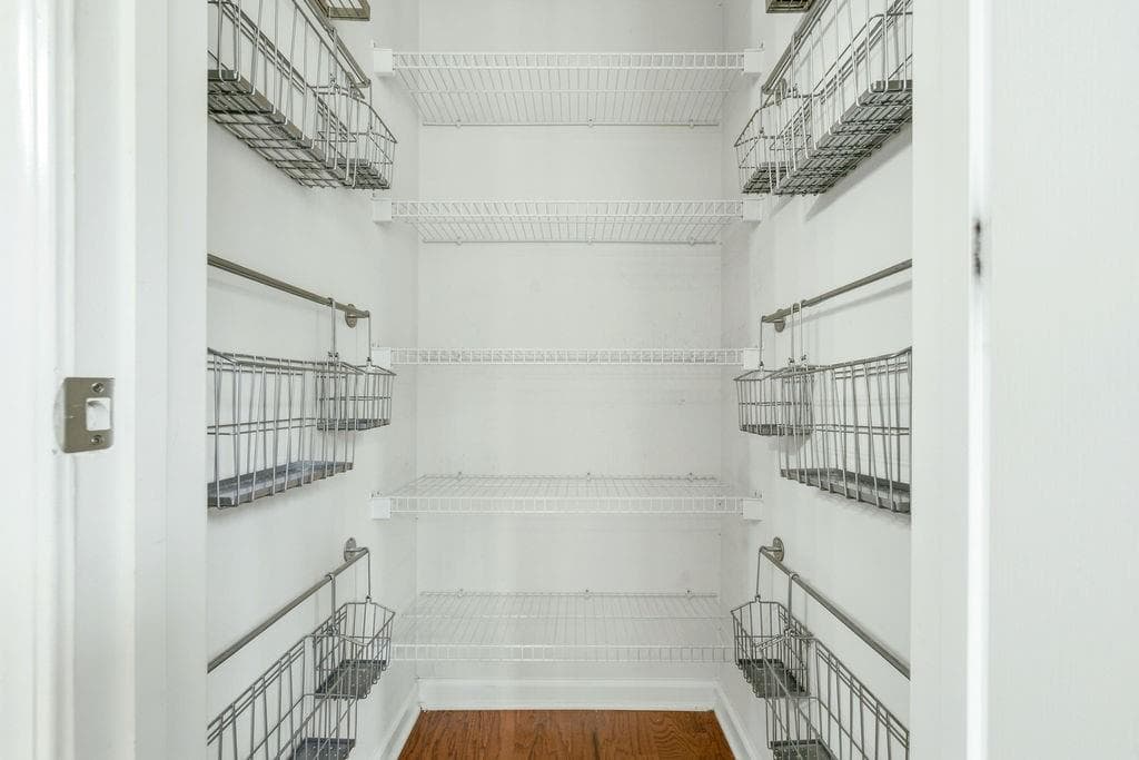 4 bedroom, 4 bathroom, 2,404 sq ft townhouse for sale at 4624 Wehunt Commons Drive 9, Smyrna, GA 30082 — photo 10
