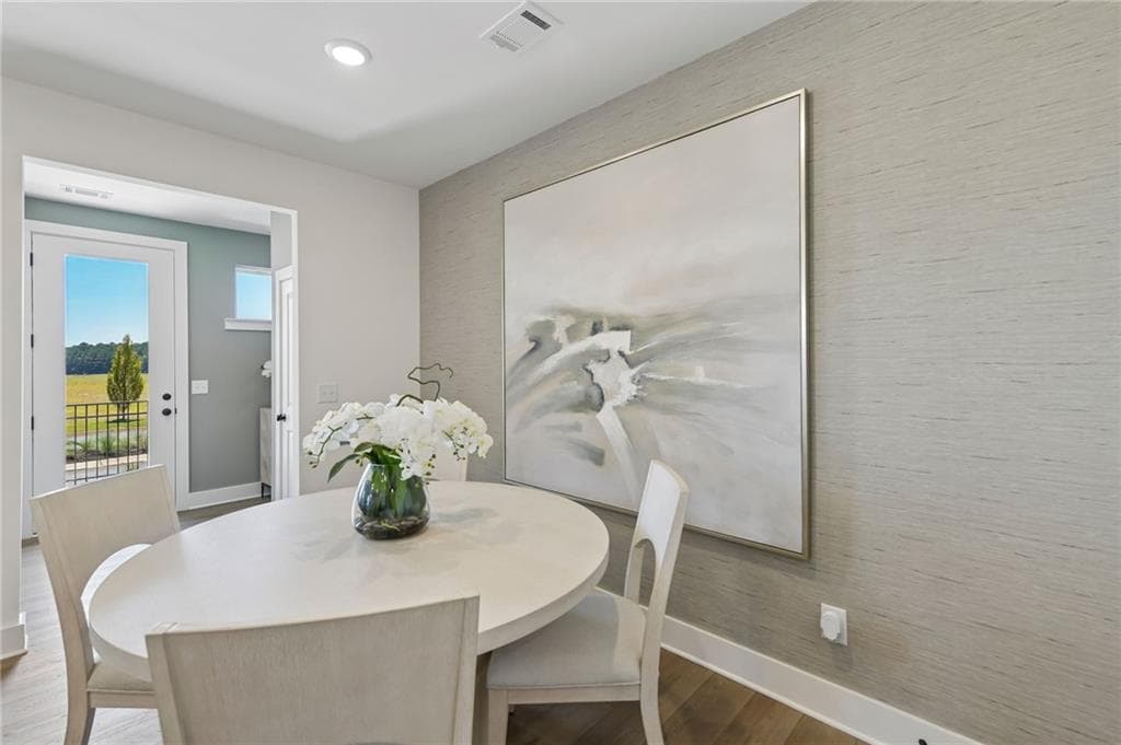 3 bedroom, 3 bathroom, 1,665 sq ft townhouse for sale at 259 Barracks Way 876, Hoschton, GA 30548 — photo 7