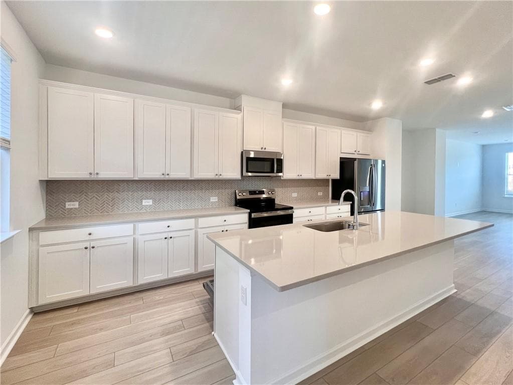 4 bedroom, 4 bathroom, 2,359 sq ft townhouse for rent at 606 Alder Creek Way, Cumming, GA 30040 for $2,895 a month — photo 9