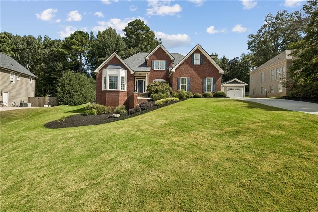 4 bedroom, 4 bathroom, 4,093 sq ft single family residence for sale at 4387 Trestle Way, Buford, GA 30518 — photo 2