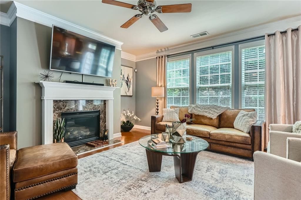 3 bedroom, 3 bathroom, 2,333 sq ft single family residence for sale at 4619 Wynbury Court, Tucker, GA 30084 — photo 4