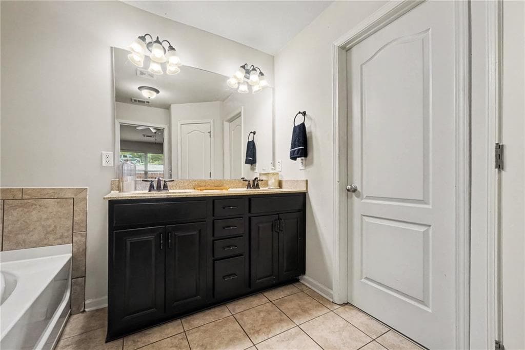 3 bedroom, 3 bathroom, 1,980 sq ft townhouse for sale at 5034 White Oak Street, Smyrna, GA 30080 — photo 10