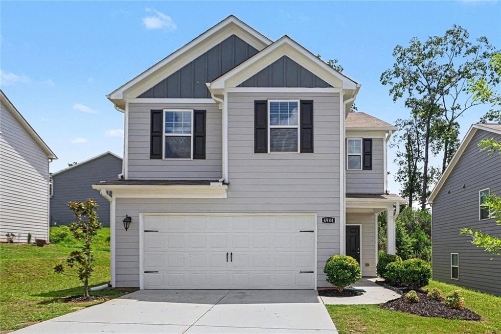 3 bedroom, 3 bathroom, 1,924 sq ft single family residence for sale at 4944 Bridle Run Trail, Douglasville, GA 30135 — photo 1 of 35