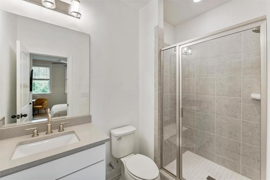 3 bedroom, 4 bathroom, 2,009 sq ft townhouse for rent at 6579 Beacon Drive 327, Sandy Springs, GA 30328 for $4,700 a month — photo 7