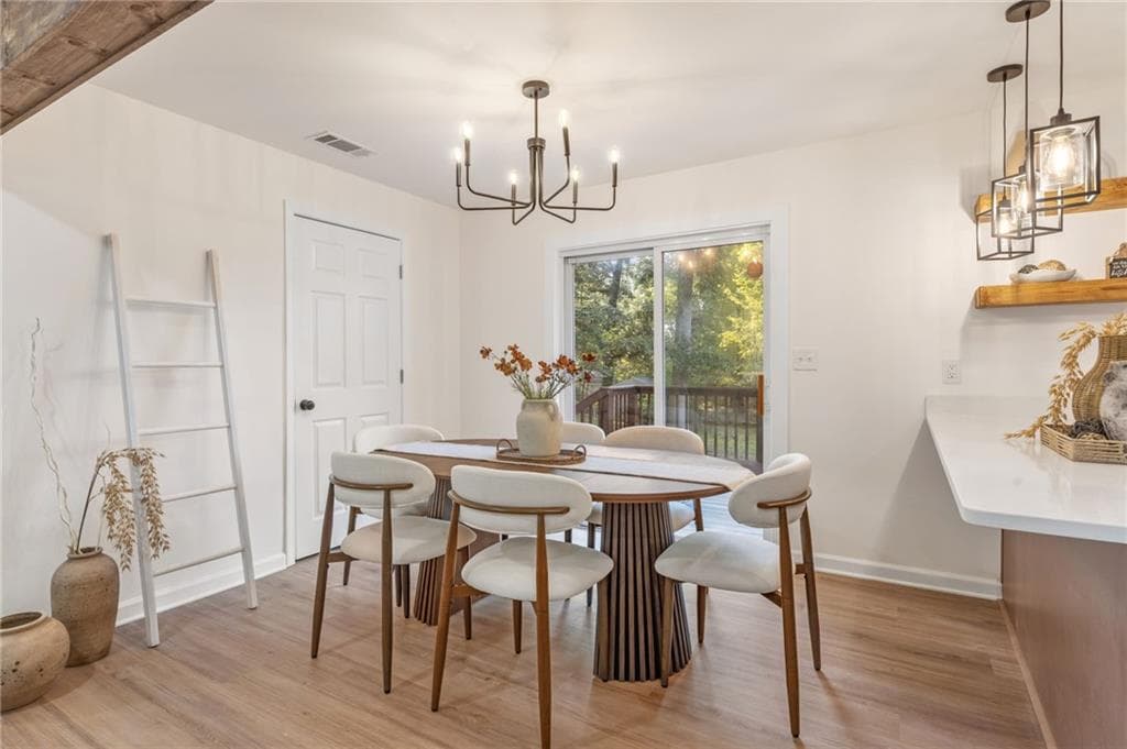 4 bedroom, 2 bathroom, 1,386 sq ft single family residence under contract at 3951 Kirksford Drive, Decatur, GA 30035 — photo 6
