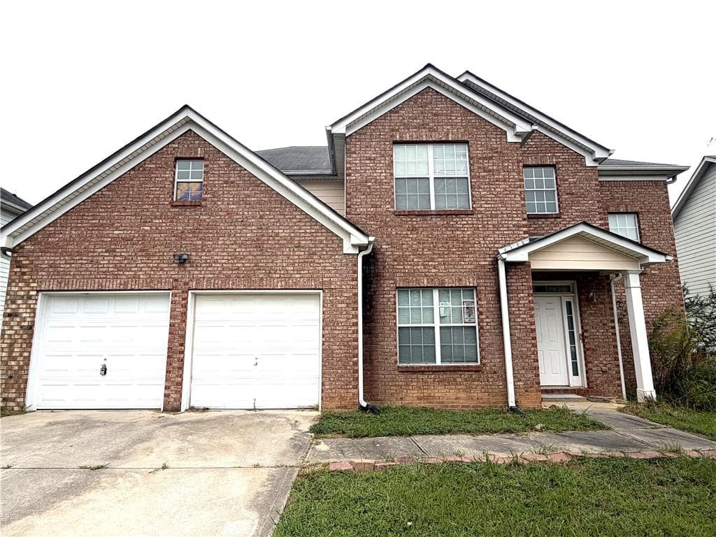 5 bedroom, 3 bathroom, 2,776 sq ft single family residence for sale at 3503 Creekview Drive, Union City, GA 30291
